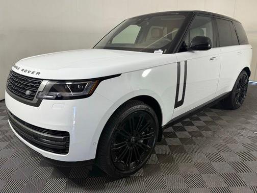 2025 Land Rover Range Rover P530 SE