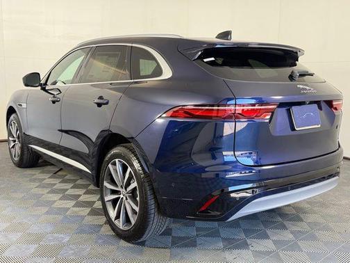 2026 Jaguar F-PACE P250 R-Dynamic S