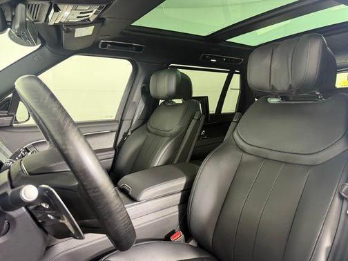 2025 Land Rover Range Rover AUTOBIOGRAPHY