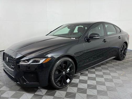 2024 Jaguar XF R-Dynamic SE