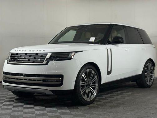 2026 Land Rover Range Rover SE