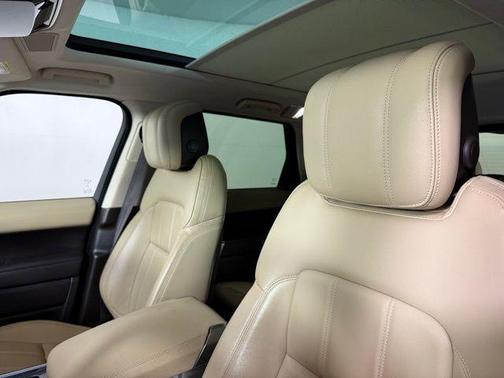2022 Land Rover Range Rover Sport SE