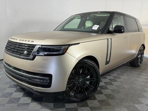 2025 Land Rover Range Rover P530 SE 7 Seat