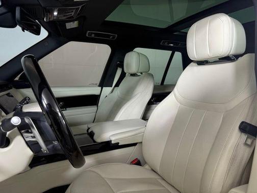 2023 Land Rover Range Rover P530 SE