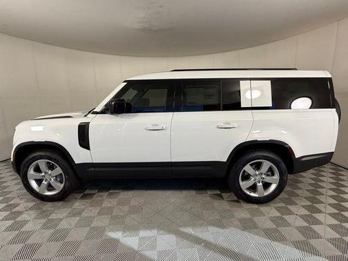 2025 Land Rover Defender P400 S