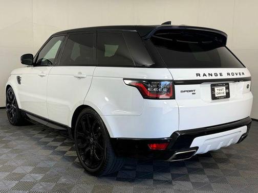 2021 Land Rover Range Rover Sport HSE Silver Edition