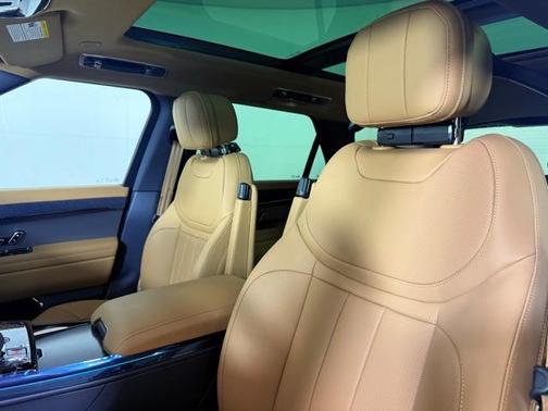 2025 Land Rover Range Rover Sport P360 SE