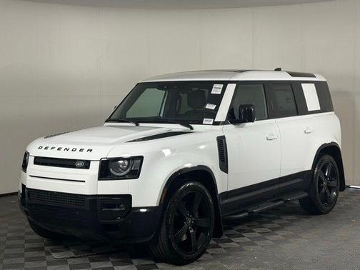 2025 Land Rover Defender P500 X-Dynamic SE