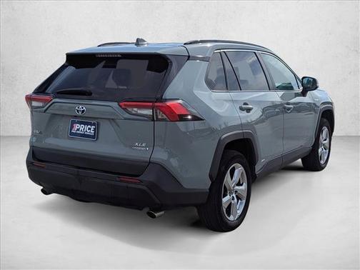 2021 Toyota RAV4 Hybrid XLE Premium