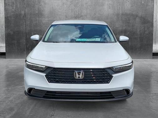2025 Honda Accord LX 1.5T
