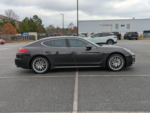2015 Porsche Panamera 4S
