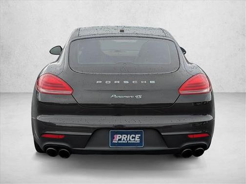 2015 Porsche Panamera 4S
