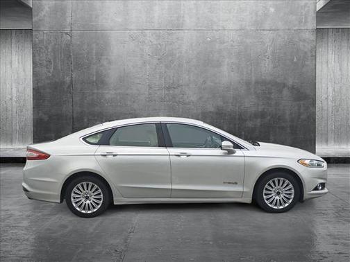 2013 Ford Fusion Hybrid SE Hybrid