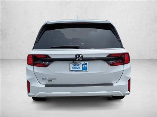 Platinum White Pearl 2026 Honda Odyssey EX-L