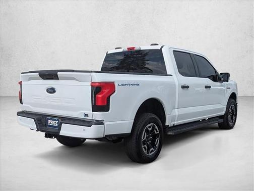 2023 Ford F-150 Lightning XLT