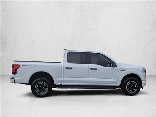 2023 Ford F-150 Lightning XLT