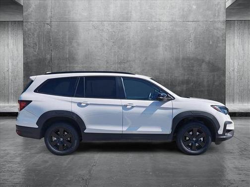 2022 Honda Pilot AWD TrailSport