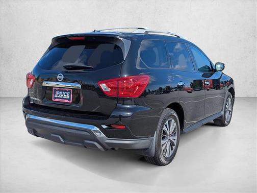 2018 Nissan Pathfinder S