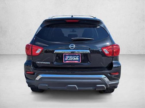 2018 Nissan Pathfinder S