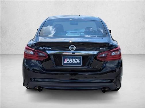 Super Black 2017 Nissan Altima 2.5 SR