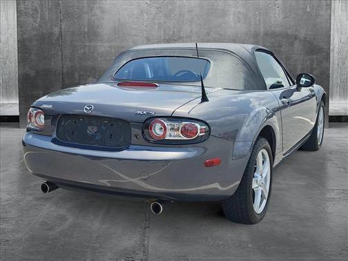 2006 Mazda MX-5 Miata Touring