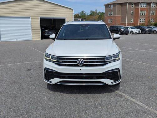 2022 Volkswagen Tiguan 2.0T SEL R-Line 4MOTION
