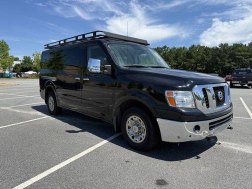 2021 Nissan NV Passenger NV3500 HD SL V8