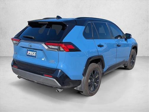 2024 Toyota RAV4 Hybrid SE