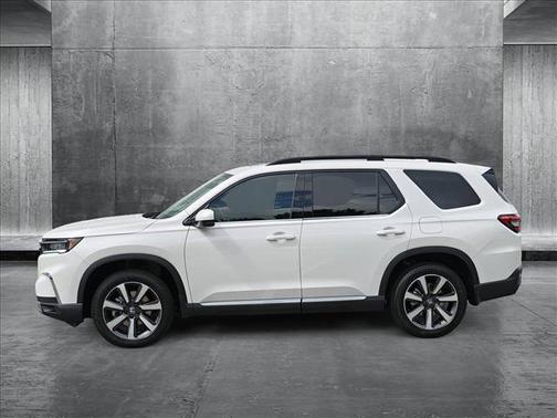 2025 Honda Pilot Touring 8-Passenger