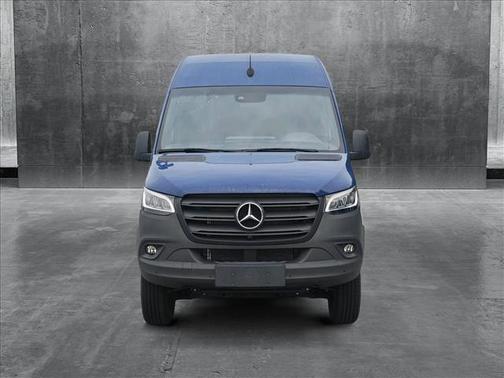 2024 Mercedes-Benz Sprinter 2500 Standard Roof