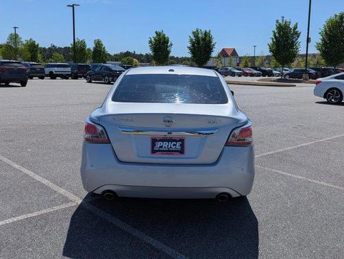 Brilliant Silver 2015 Nissan Altima 3.5 SL
