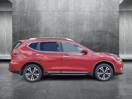 2017 Nissan Rogue SL
