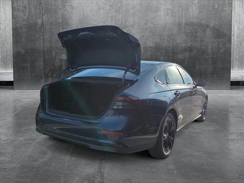 2025 Honda Accord Sport SE 1.5T