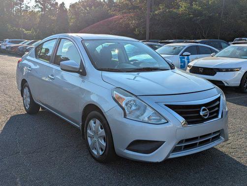 2017 Nissan Versa 1.6 SV