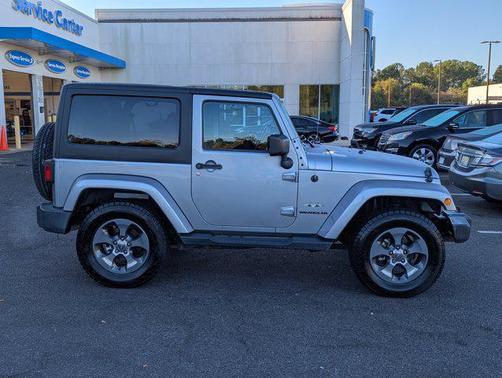 2016 Jeep Wrangler Sahara