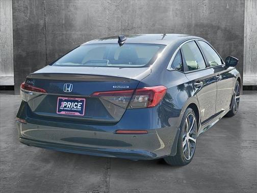 2022 Honda Civic Touring