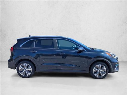 2022 Kia Niro EV EX