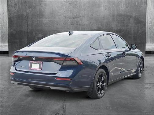 2025 Honda Accord Sport SE 1.5T