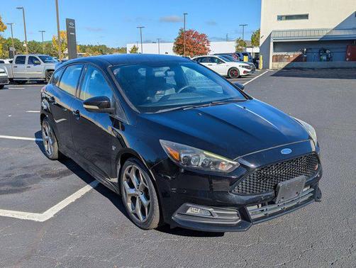 2016 Ford Focus ST 