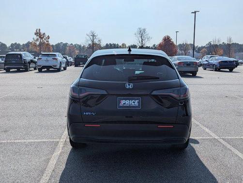 2025 Honda HR-V LX
