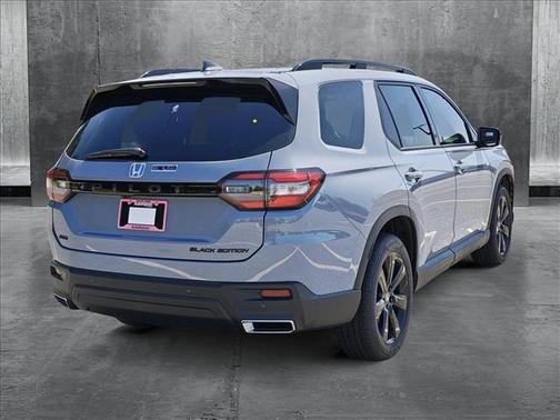 2025 Honda Pilot Black Edition