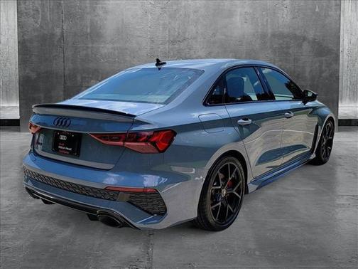2024 Audi RS 3 TFSI quattro S tronic
