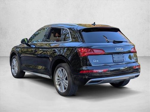 2018 Audi Q5 2.0T Prestige