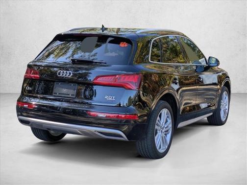2018 Audi Q5 2.0T Prestige