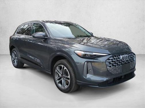 2025 Audi Q5 Premium Plus TFSI quattro S tronic