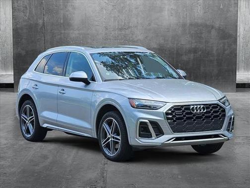 2021 Audi Q5 Prestige 55 TFSI e quattro S tronic