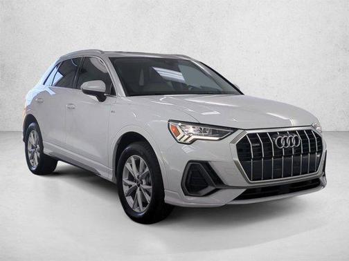 Glacier White Metallic 2025 Audi Q3 45 S line Premium Plus