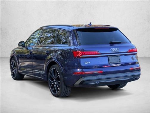 2021 Audi Q7 55 Prestige