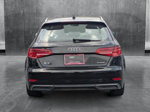 2017 Audi A3 e-tron 1.4T Premium