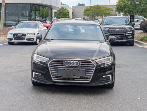 2017 Audi A3 e-tron 1.4T Premium